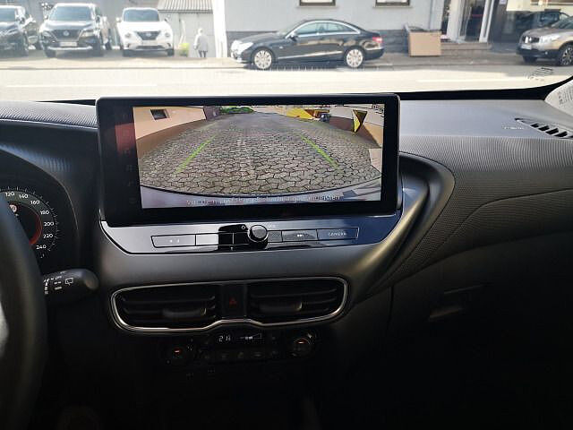 Nissan Juke N-Design Hybrid Automatik Winter-Paket N-Design Hybrid Automatik Winter-Paket