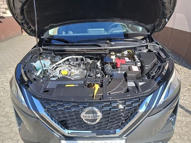 Nissan Qashqai 1.3 DIG-T  N-Connecta Navi Sitzheizung Anh&auml;ngerkupplung 1.3 DIG-T  N-Connecta Navi Sitzheizung Anh&auml;ngerkupplung