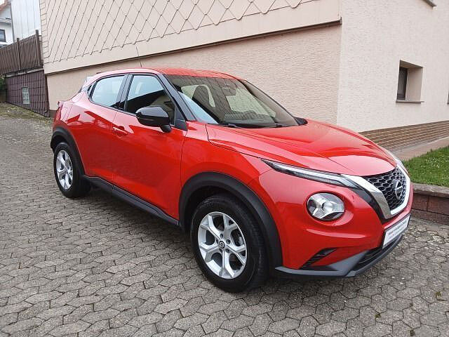 Nissan Juke 1.0 DIG-T Acenta Automatik AHK Navi Sitzheizung