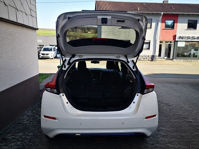 Nissan Leaf  40 kWh N-Connecta Navi Sitzheitzung vorne u. hinten