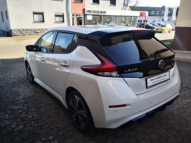 Nissan Leaf  40 kWh N-Connecta Navi Sitzheitzung vorne u. hinten