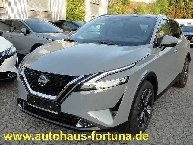Nissan Qashqai Tekna 1.3 Automatic HUD Glasdach