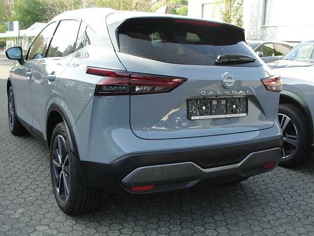 Nissan Qashqai Tekna 1.3 Automatic HUD Glasdach