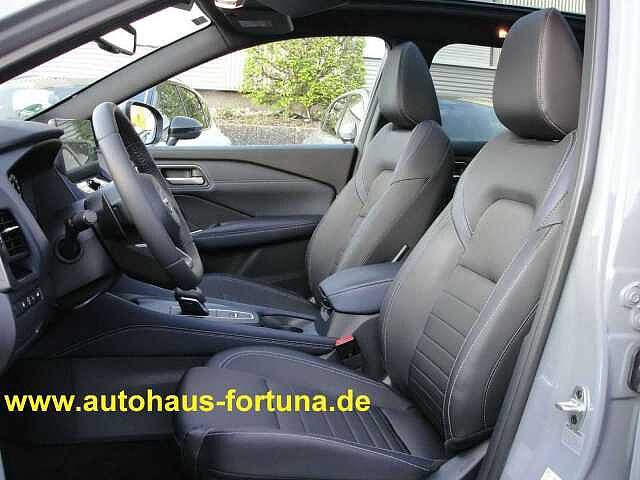 Nissan Qashqai Tekna 1.3 Automatic HUD Glasdach