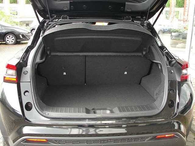 Nissan Juke 1.6 Hybrid Tekna Leder LED Bose 19-Zoll