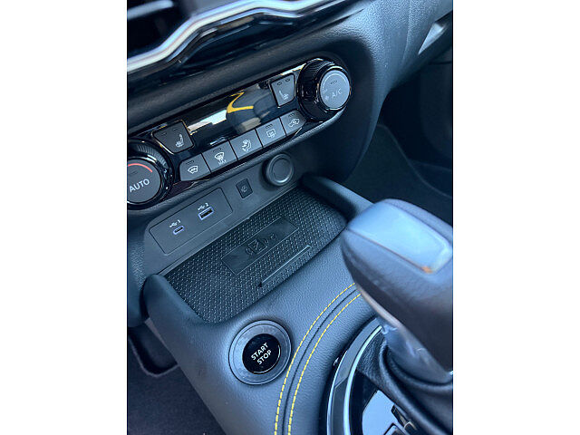 Nissan Juke 1,6 Hybrid N-Sport  Navi, Klima, Kamera, Sport