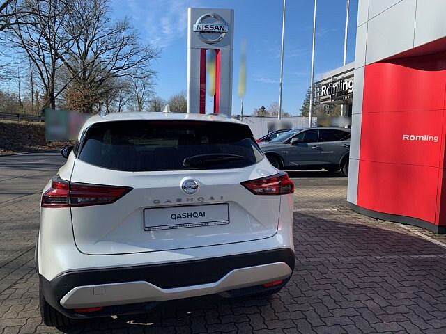 Nissan Qashqai Nissan Qashqai N-CONNECTA 1.3 DIG-T MHEV 6MT 4x2