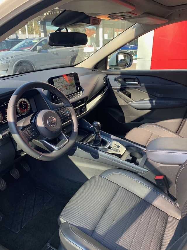 Nissan Qashqai Nissan Qashqai N-CONNECTA 1.3 DIG-T MHEV 6MT 4x2