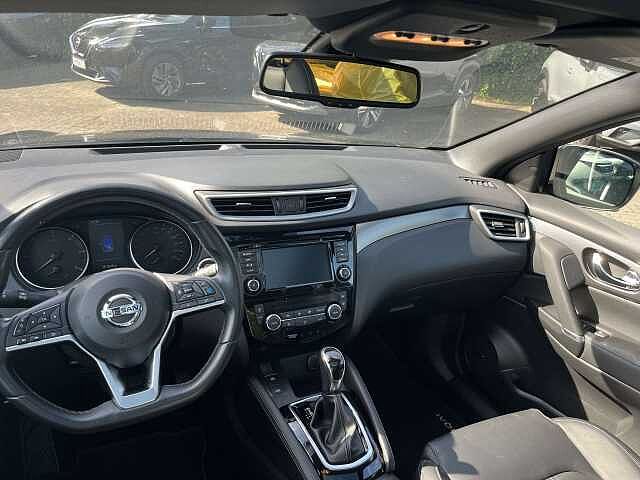 Nissan Qashqai 1.7 dCi X-tronic Tekna+ 4x4, Leder, LED, PGD
