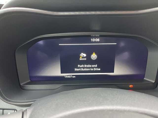 Nissan Juke 1.0 DIG-T DCT N-Connecta, LED, Winterp., Navi