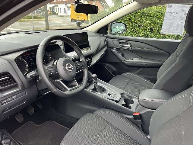 Nissan Qashqai 1.3 DIG-T MHEV Acenta, LED, Navi, Winterp.