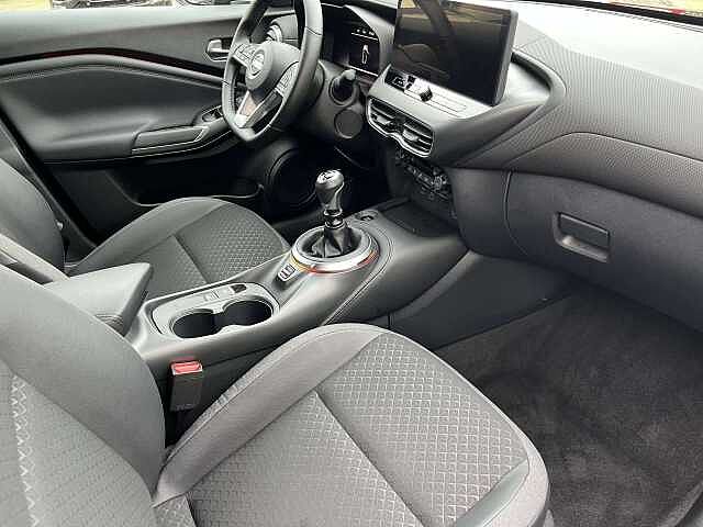 Nissan Juke 1.0 DIG-T N-Connecta,LED, Navi, Winterp, Kamera