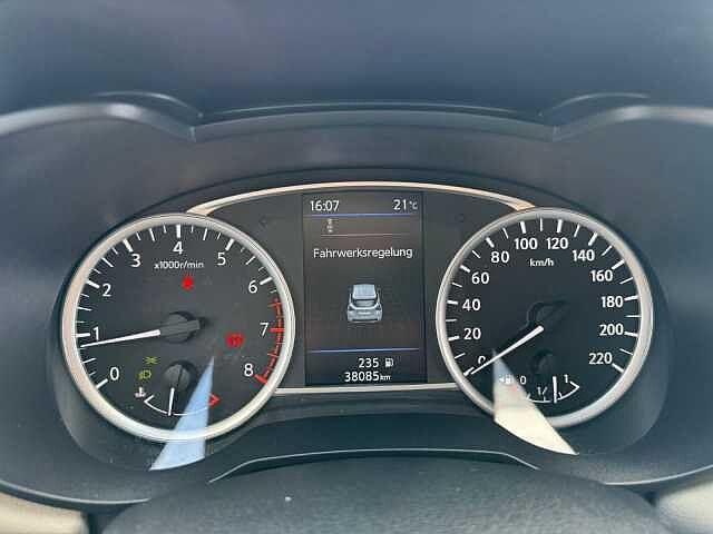 Nissan Micra N-WAY 101PS 5-Gang*ALU*PDC*RFK*SHZ*Allwetter N-WAY 101PS 5-Gang*ALU*PDC*RFK*SHZ*Allwetter