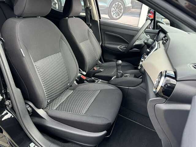 Nissan Micra N-WAY 101PS 5-Gang*ALU*PDC*RFK*SHZ*Allwetter N-WAY 101PS 5-Gang*ALU*PDC*RFK*SHZ*Allwetter