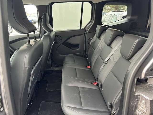 Nissan Townstar Kombi 131PS 6-Gang*360&deg;Cam*LED*NAVI* TEKNA