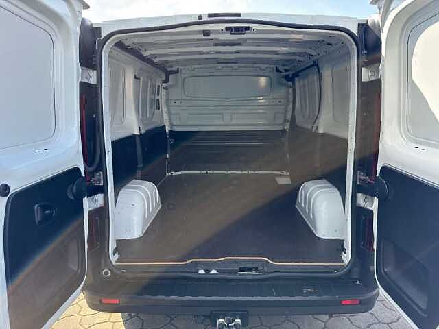 Nissan Primastar 2,8t dCi 130 DPF L1H1*AHK*RFK ACENTA