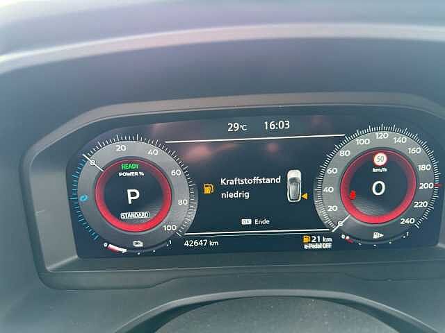Nissan Qashqai 1.5 VC-T N-Connecta*360&deg;Cam*NAVI*eHeck N-CONNECTA