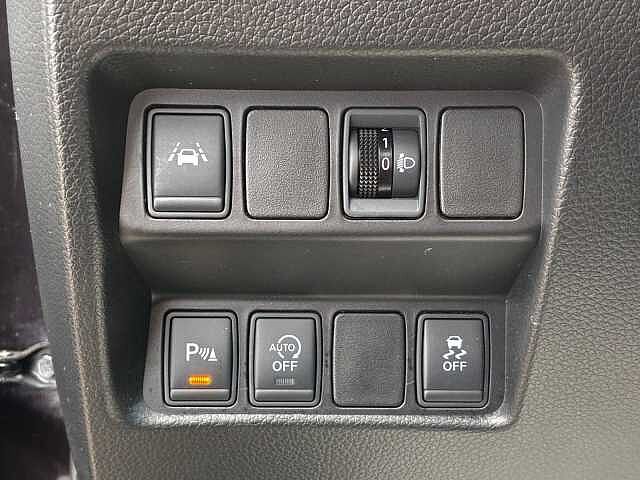 Nissan Qashqai 115PS 6-Gang*360°Cam*NAVI*AHK* 360