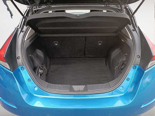 Nissan Leaf N-Connecta 40 kWh AVM Navi LED W&auml;rmepumpe  2.Hand N-Connecta 40 kWh AVM Navi LED W&auml;rmepumpe  2.Hand