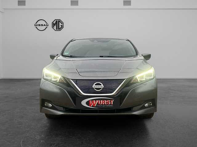 Nissan Leaf Tekna 40 kWh Rundumkameras Klimaaut. 4xSitzhzg. NAVI Alwetterreifen Tempoma Tekna 40 kWh Rundumkameras Klimaaut. 4xSitzhzg. NAVI Alwetterreifen Tempomat Sta