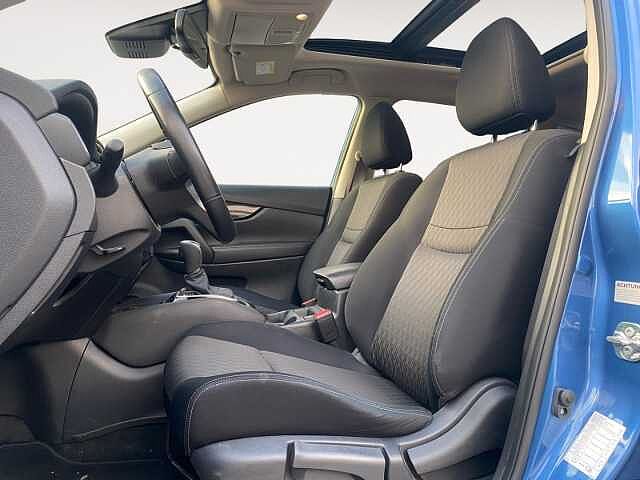 Nissan X-Trail N-Design 1.3 DIG-T Winterpaket Navi 7-Sitzer 360grad Kamera N-Design 1.3 DIG-T Winterpaket Navi 7-Sitzer 360grad Kamera