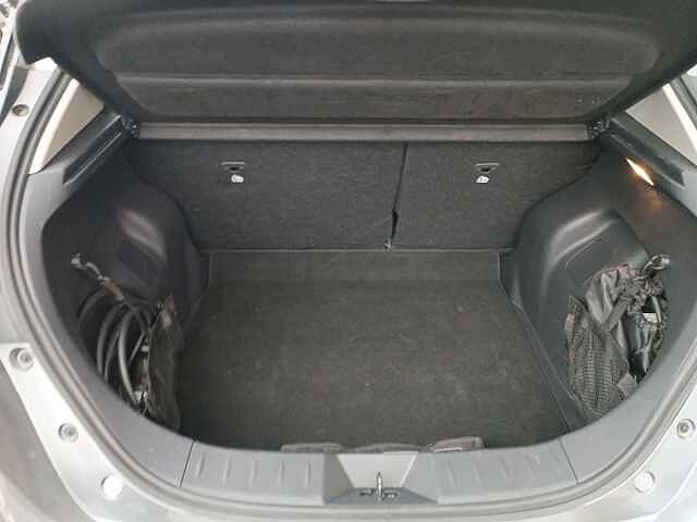 Nissan Leaf Acenta 40 kWh I-Key Sitzheizung R&uuml;ckfahrkamera CarPlay Klimaautomatik Acenta 40 kWh I-Key Sitzheizung R&uuml;ckfahrkamera CarPlay Klimaautomatik