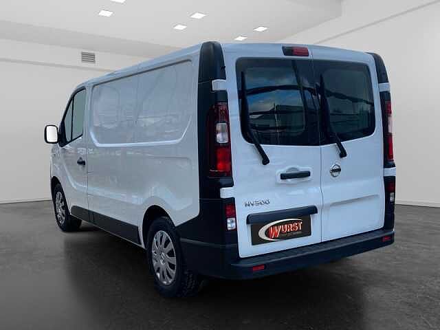Nissan NV300 Kastenwagen L1H1 2,7t COMFORT 2 Navi Kastenwagen L1H1 2,7t COMFORT 2 Navi