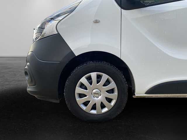 Nissan NV300 Kastenwagen L1H1 2,7t COMFORT 2 Navi Kastenwagen L1H1 2,7t COMFORT 2 Navi