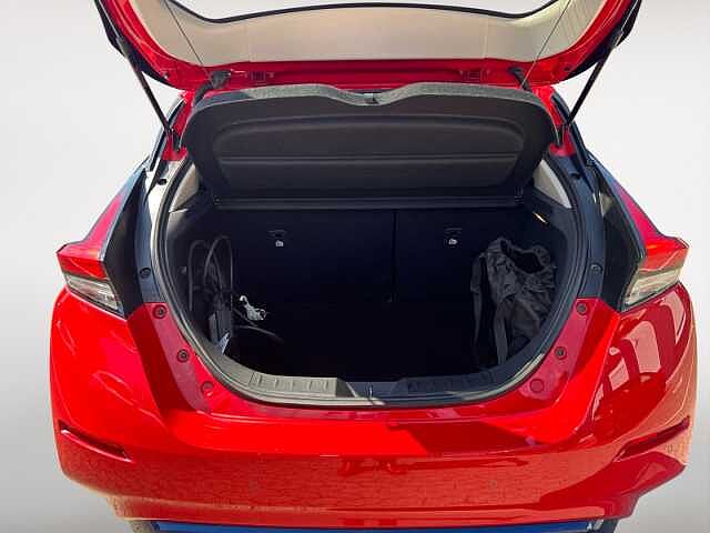 Nissan Leaf N-Connecta 40 kWh (ZE1) MY20 W&auml;rmepumpe Navi R&uuml;ckfahrkamera Tempomat Blueto