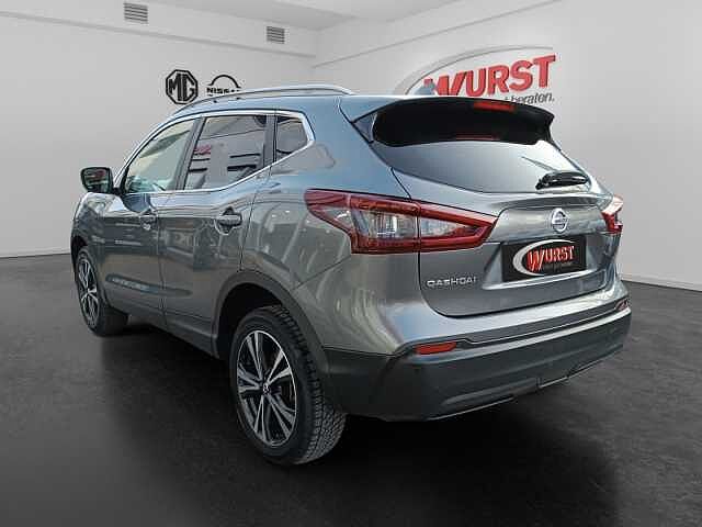 Nissan Qashqai N-Way 1.3 DIG-T Panorama R&uuml;ckfahrkamera Sitzheizung beheizb. Frontscheib