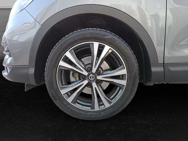 Nissan Qashqai N-Way 1.3 DIG-T Panorama R&uuml;ckfahrkamera Sitzheizung beheizb. Frontscheib