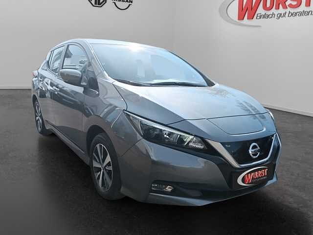 Nissan Leaf Acenta 40 kWh Winterpaket ACC R&uuml;ckfahrkamera AppleCarplay/AndroidAuto
