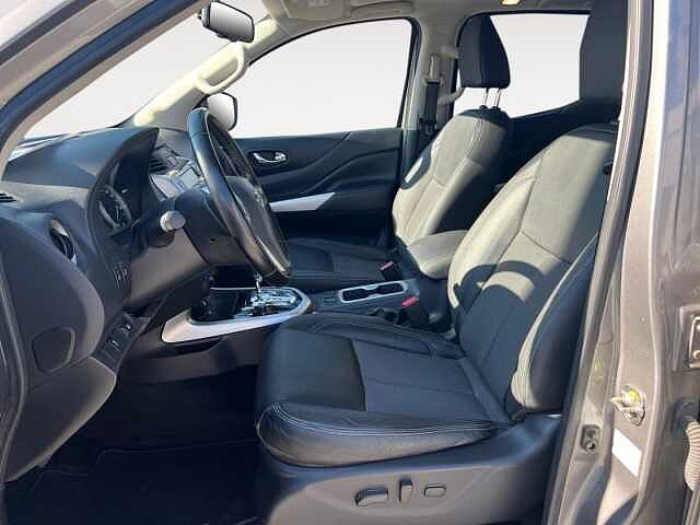 Nissan Navara NP300 N-Guard Double Cab 4x4 2.3 dCi 190 PS EU6d-Temp AHK 360 Grad Kamera