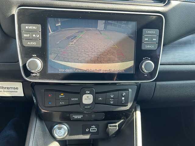 Nissan Leaf 40 kWh ACC R&uuml;ckfahrkamera Klima Bluetooth