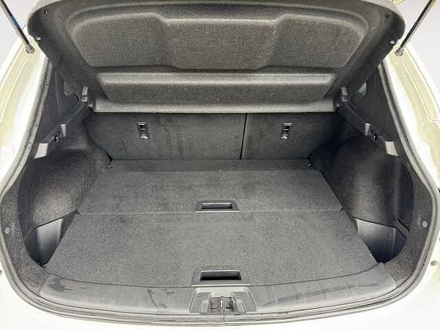 Nissan Qashqai N-Connecta Automatik Navi AHK 360 Kamera LED PGD Winterr&auml;der AppleCarpla