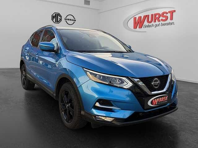 Nissan Qashqai Akari 1.3 160 PS Aut. Panorama 8Fach Bereift Navi 360Kamera Scheckheftge
