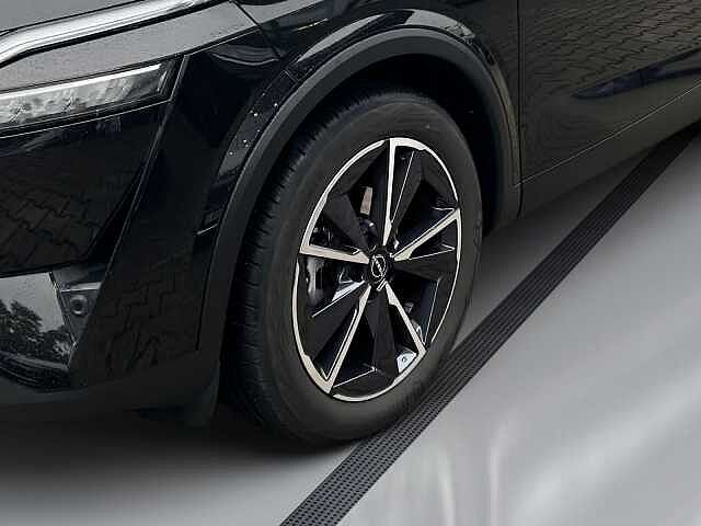 Nissan Qashqai 1.3 DIG-T Tekna JAHRESWAGEN