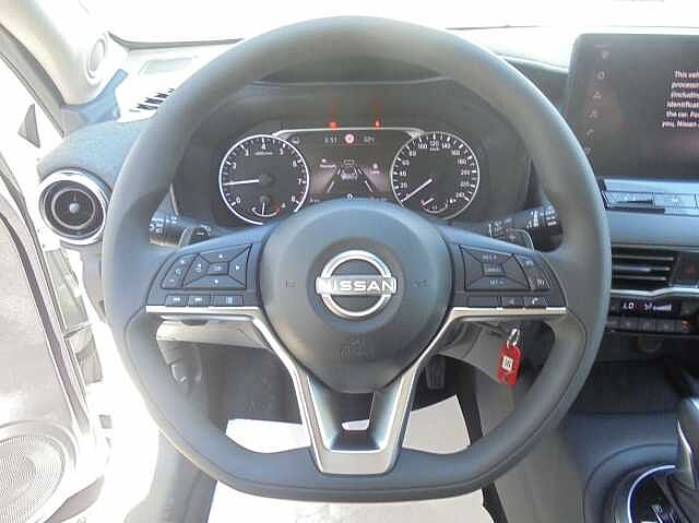 Nissan Juke 1.0 DIG-T Acenta DCT Komfort