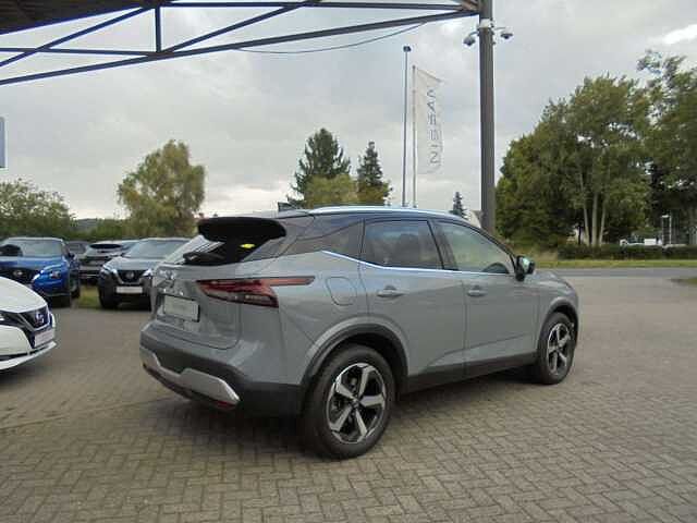 Nissan Qashqai 1.3 DIG-T MHEV Premiere Edition 6MT