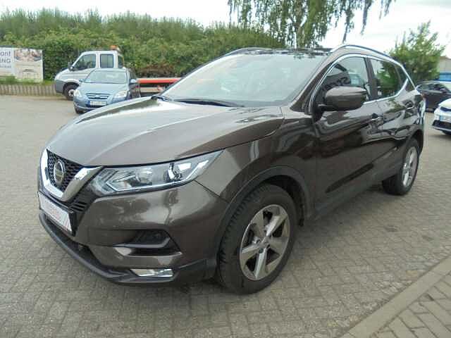 Nissan Qashqai Acenta 1.3 DIG-T Automatik DCT 160 PS