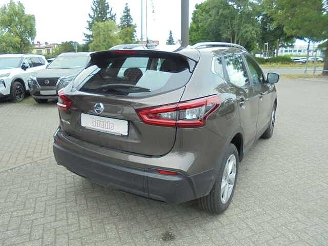 Nissan Qashqai Acenta 1.3 DIG-T Automatik DCT 160 PS