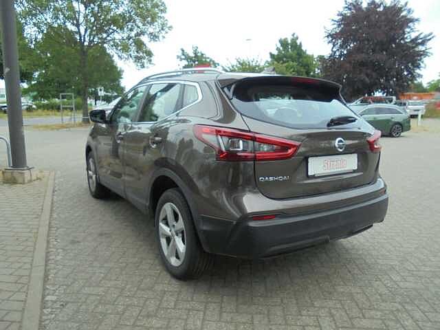 Nissan Qashqai Acenta 1.3 DIG-T Automatik DCT 160 PS