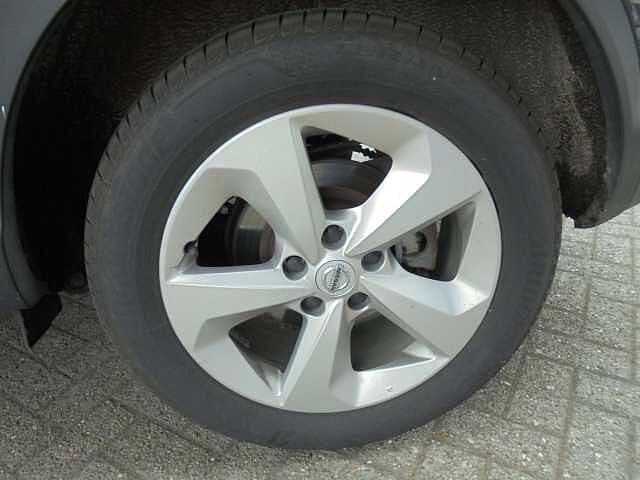 Nissan Qashqai Acenta 1.3 DIG-T Automatik DCT 160 PS