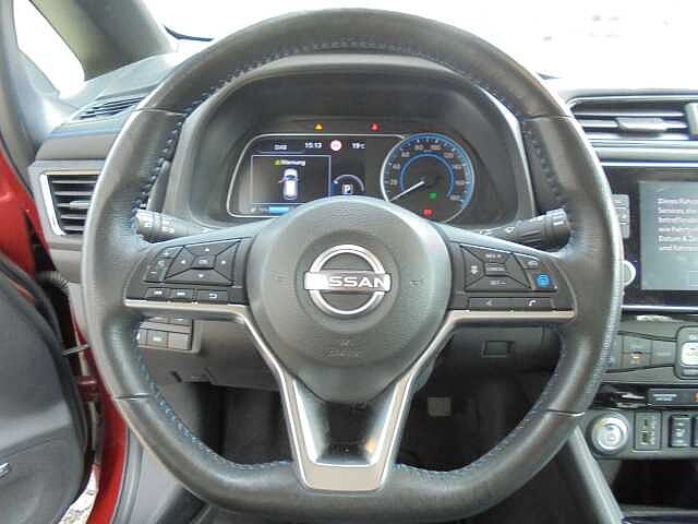 Nissan Leaf 40 kWh Tekna Bose-Soundsystem