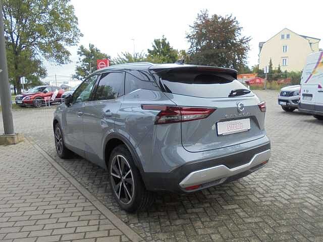Nissan Qashqai Tekna 6MT 1.3DIG-T MHEV 4x2 Pano 360&deg; Allwetter