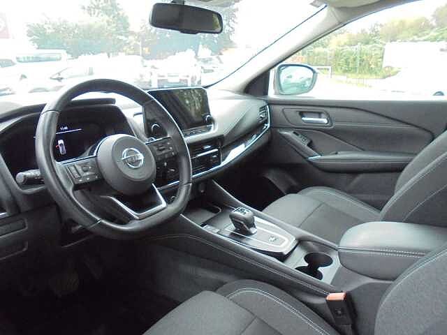 Nissan Qashqai N-Connecta 1.3 DIG-T MHEV Xtronic 4x2 BiColor