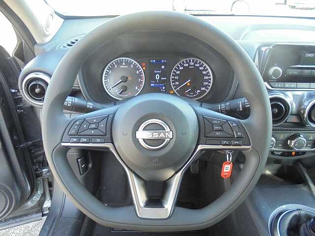 Nissan Juke N-Style 1.0 DIG-T 6MT Voll-LED