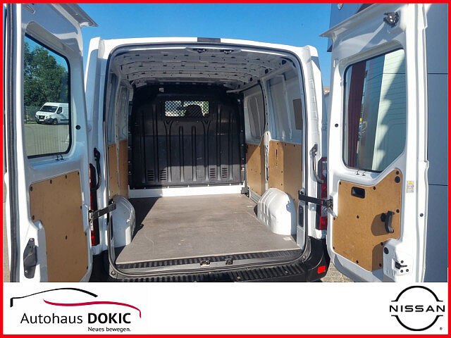 Nissan NV400 Kasten L1H1 2.3dCi 131PS Pro Klima AHK 2,8t Kasten L1H1 2.3dCi 131PS Pro Klima AHK 2,8t