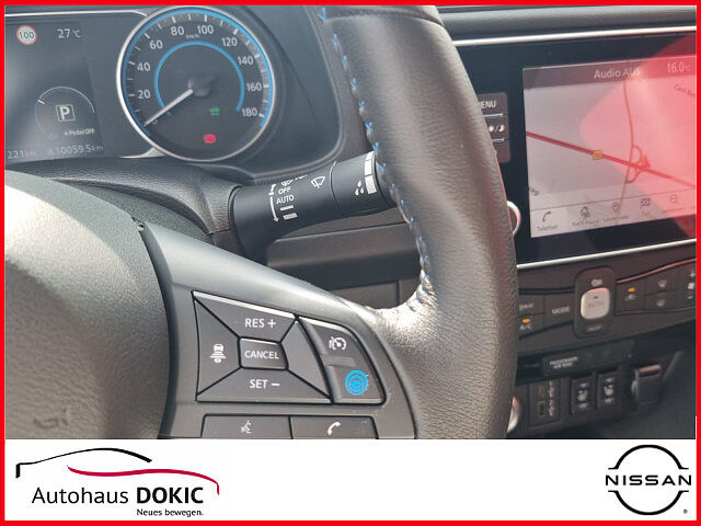 Nissan Leaf N-Connecta 40kWh 150PS Winter Allwetter N-Connecta 40kWh 150PS Winter Allwetter