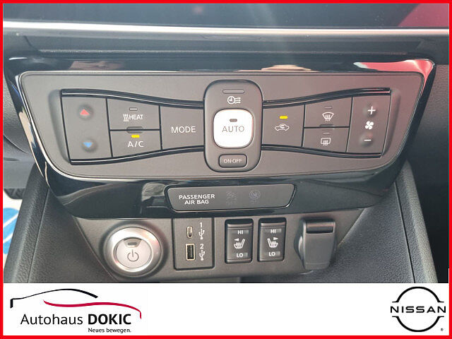 Nissan Leaf N-Connecta 40kWh 150PS Winter Allwetter N-Connecta 40kWh 150PS Winter Allwetter